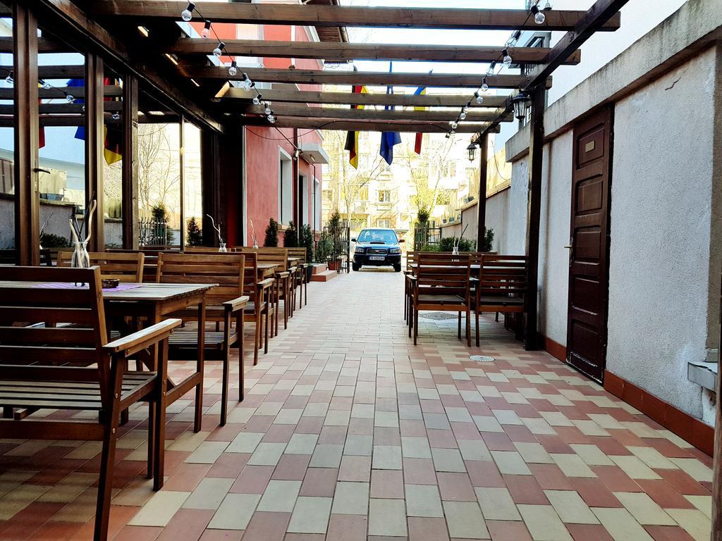 בוקרשט Hotel Mic מראה חיצוני תמונה
