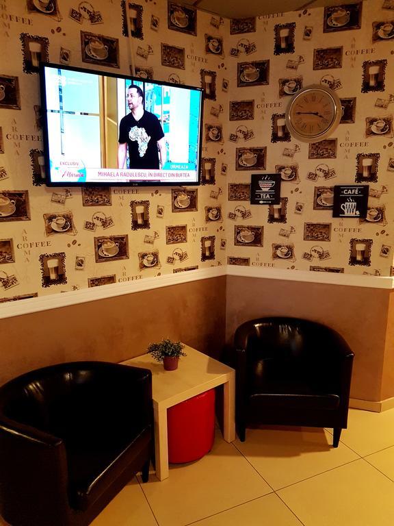 בוקרשט Hotel Mic מראה חיצוני תמונה